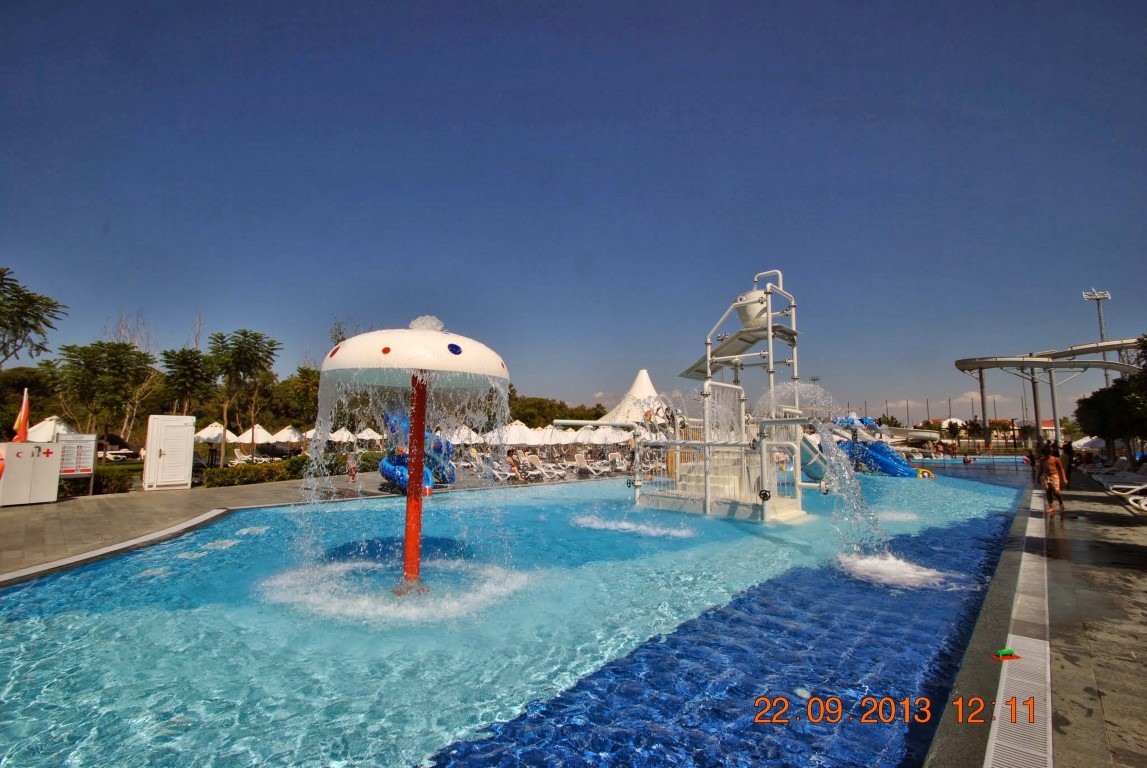 imagini hotel TITANIC BELEK